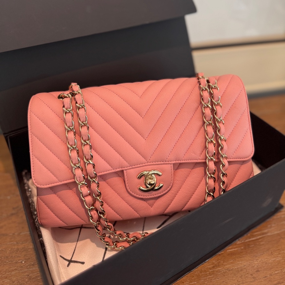 CHANEL Coral Quilted Bag with Gold Chain